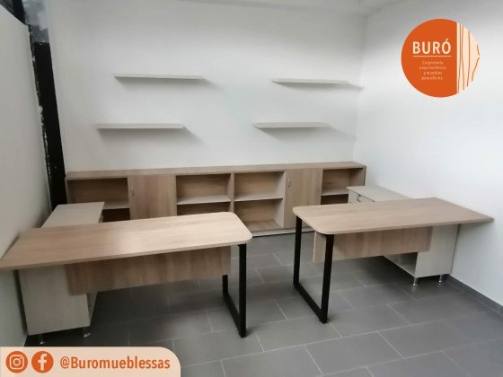Escritorio en madecor en L 2 niveles4.jpg